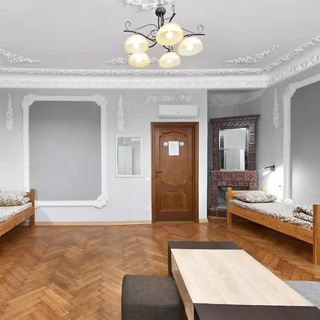 Vandrerhjem Premium Lviv